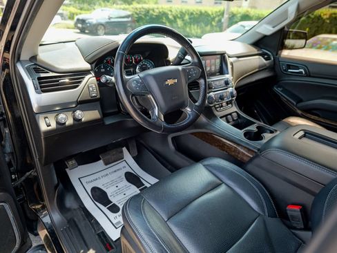 Used 2019 Chevrolet Tahoe LS w/ Enhanced Driver Alert Package AWD/4WD image 19
