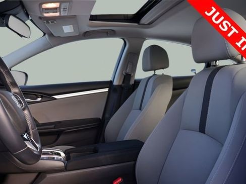 Used 2019 Honda Civic EX image 12