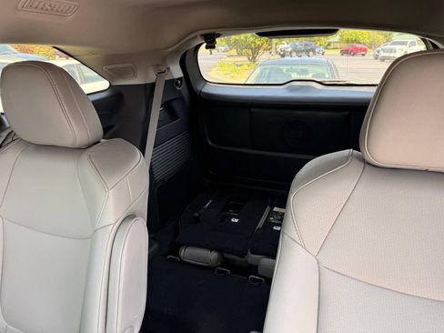 Certified 2025 Toyota Sienna XLE w/ XLE Plus Package AWD/4WD image 11