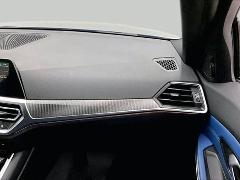 Used 2022 BMW M3 Competition RWD image 18