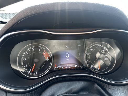 Used 2019 Jeep Cherokee High Altitude AWD/4WD image 6
