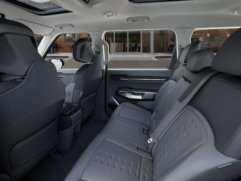 New 2026 Kia EV9 Wind AWD/4WD image 18