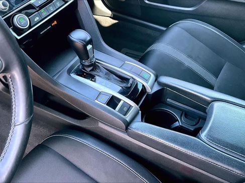 Used 2021 Honda Civic Sport image 15
