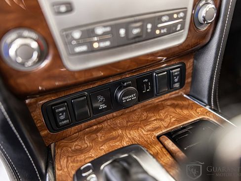 Used 2018 INFINITI QX80 2WD w/ Driver Assistance Package image 32