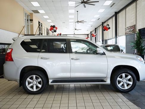 Used 2010 Lexus GX 460 460 image 17