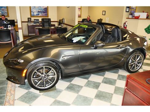 Used 2022 MAZDA MX-5 Miata RF Grand Touring w/ Weather Package image 8