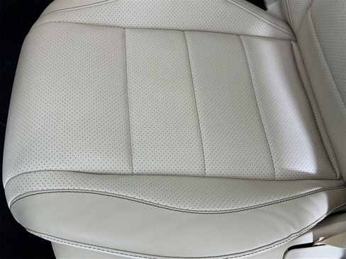 Used 2022 Mercedes-Benz GLE 350 image 21