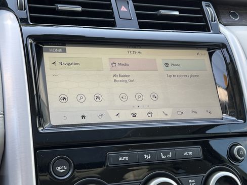 Used 2019 Land Rover Discovery HSE AWD/4WD image 24