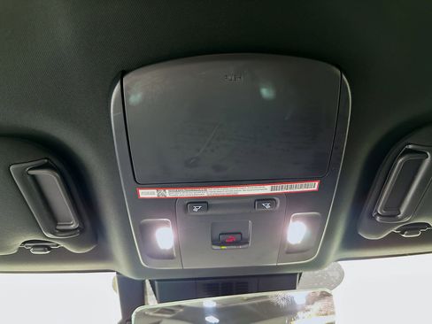 Certified 2025 Toyota Camry SE FWD image 18