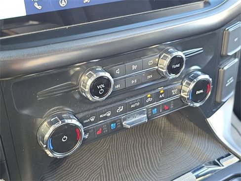 Used 2022 Ford F150 Platinum w/ Equipment Group 701A High image 28