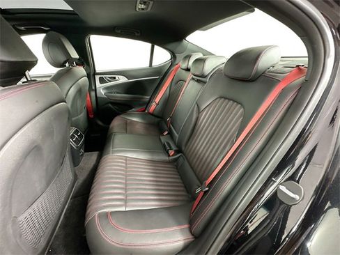 Used 2023 Genesis G70 2.0T w/ Sport Prestige Package image 28