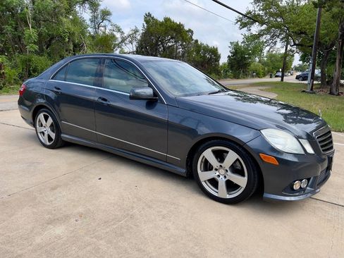 Used 2010 Mercedes-Benz E 350 Sedan image 16