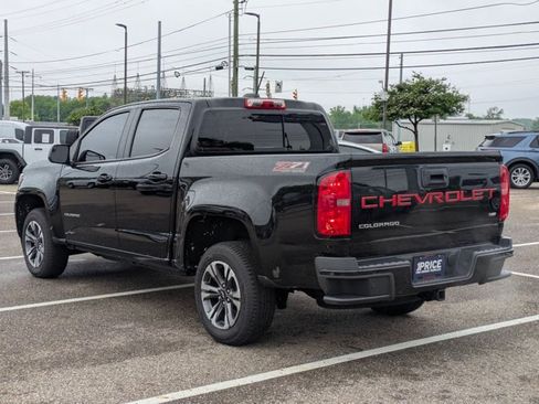 Used 2022 Chevrolet Colorado Z71 AWD/4WD image 7