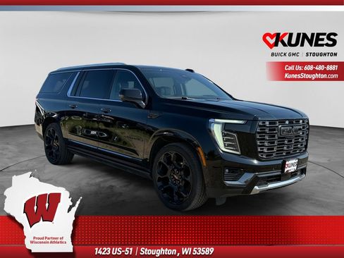 Used 2026 GMC Yukon XL Denali Ultimate AWD/4WD image 1
