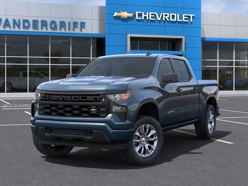 Used 2024 Chevrolet Silverado 1500 Custom image 6