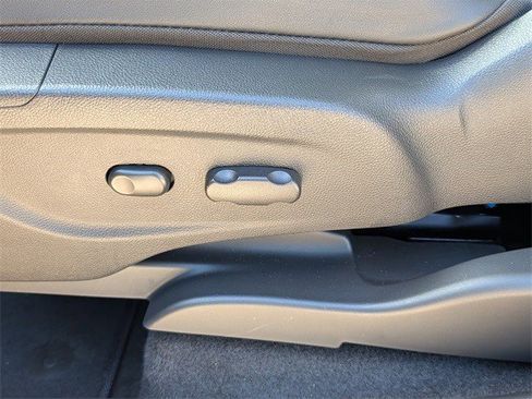 Certified 2022 Buick Encore Preferred image 14