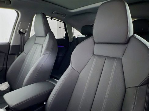 New 2025 Audi Q5 Premium Plus image 10