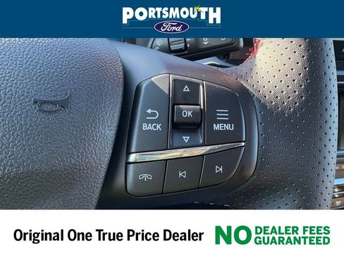 New 2025 Ford Escape ST-Line Elite w/ Equipment Group 501A image 22