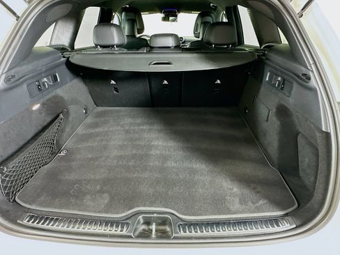 Used 2025 Mercedes-Benz GLC 300 image 25