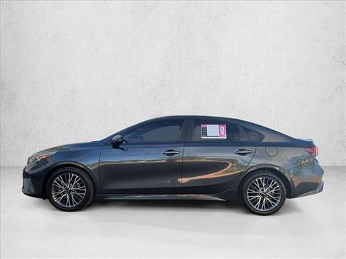 Used 2023 Kia Forte GT-Line w/ GT-Line Technology Package FWD image 8
