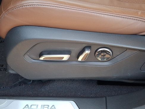Used 2020 Acura RDX AWD w/ Technology Package image 16