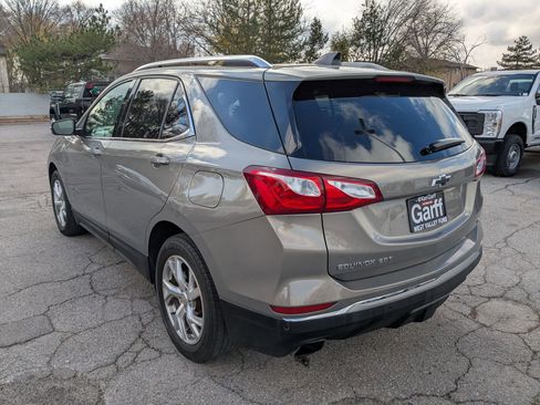 Used 2019 Chevrolet Equinox LT w/ Sun & Navigation Package image 8