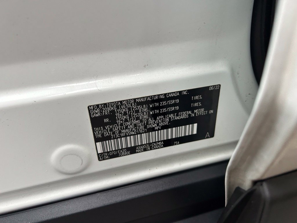 Used 2022 Toyota RAV4 XLE Premium FWD image 12