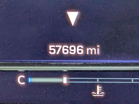 Used 2022 Chevrolet Silverado 1500 LT image 28