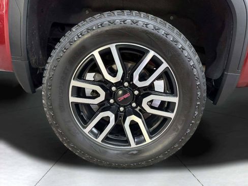 Used 2021 GMC Sierra 1500 AT4 w/ AT4 Premium Package AWD/4WD image 47