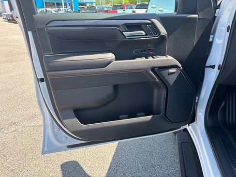 New 2026 GMC Sierra 1500 AT4 w/ AT4 Premium Package AWD/4WD image 22