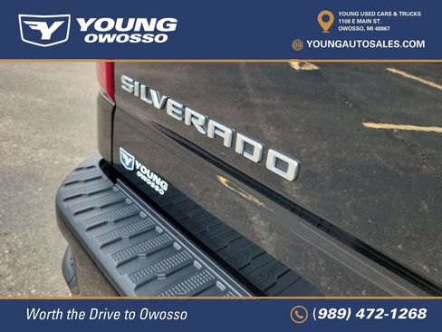 Used 2024 Chevrolet Silverado 1500 LT Trail Boss w/ Convenience Package II AWD/4WD image 33
