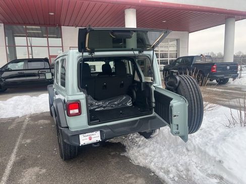 Used 2023 Jeep Wrangler Sport S w/ Sun And Sound Package image 6