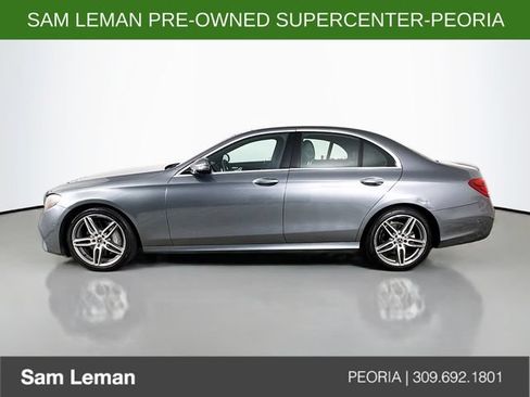 Used 2018 Mercedes-Benz E 300 4MATIC image 4