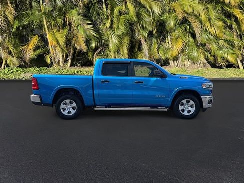Used 2025 RAM 1500 Big Horn AWD/4WD image 4
