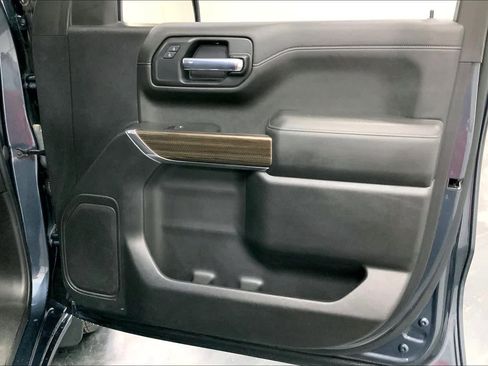 Used 2021 Chevrolet Silverado 1500 LT RWD image 20