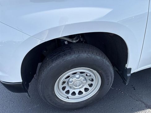 Used 2022 Chevrolet Silverado 1500 W/T w/ Trailering Package image 10