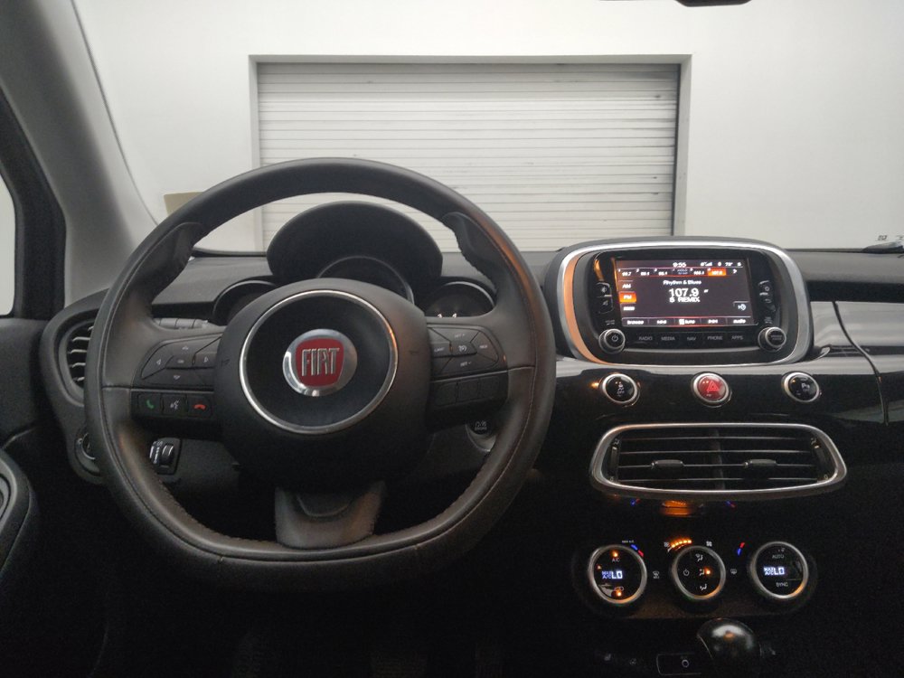 Used 2016 FIAT 500X Lounge FWD image 22