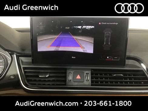 Used 2024 Audi Q5 2.0T Premium w/ Convenience Package AWD/4WD image 18