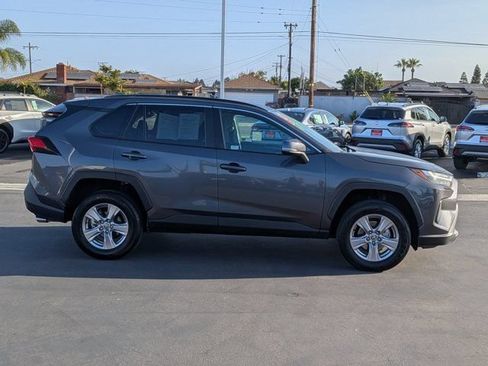 Used 2024 Toyota RAV4 XLE FWD image 4