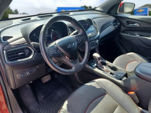 Used 2022 Chevrolet Equinox RS w/ RS Leather Package AWD/4WD image 8