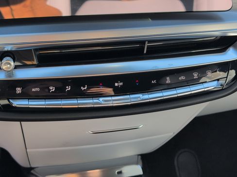 New 2026 Cadillac Lyriq Luxury image 15