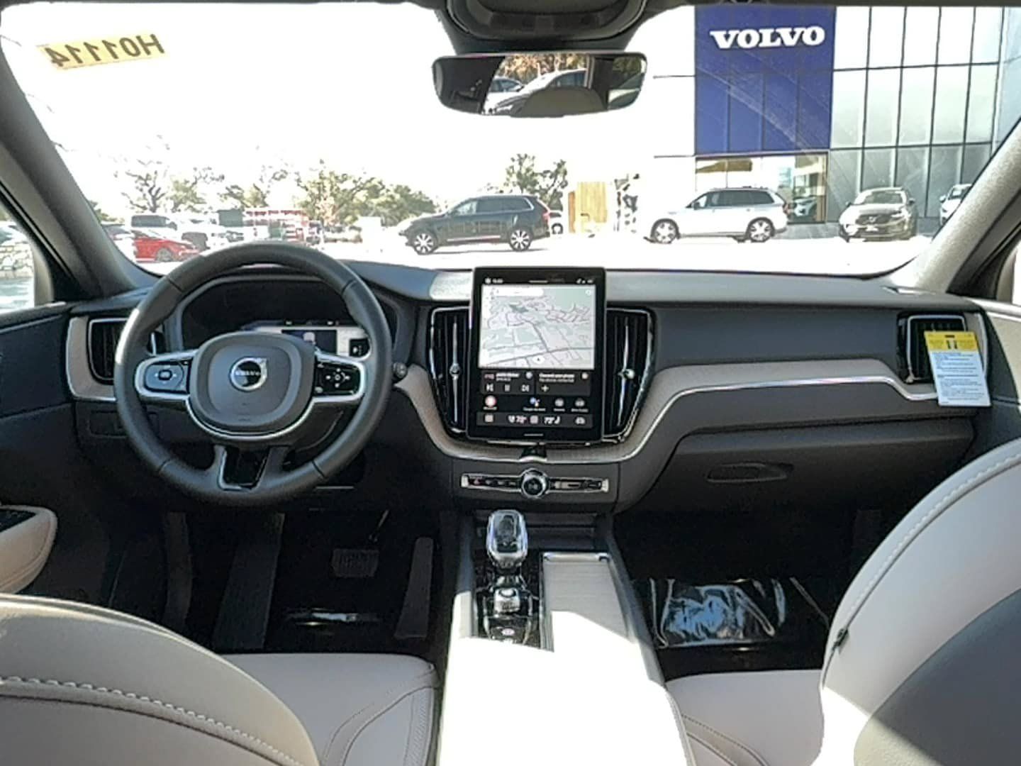 New 2026 Volvo XC60 B5 Plus w/ Protection Package Premier AWD/4WD image 16