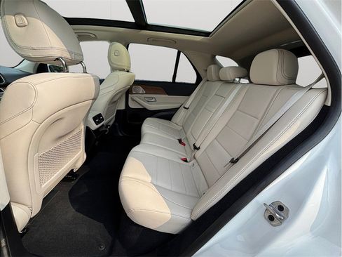 Used 2022 Mercedes-Benz GLE 450 4MATIC image 41