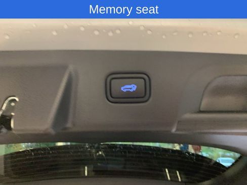 Used 2024 Hyundai Palisade Calligraphy image 16