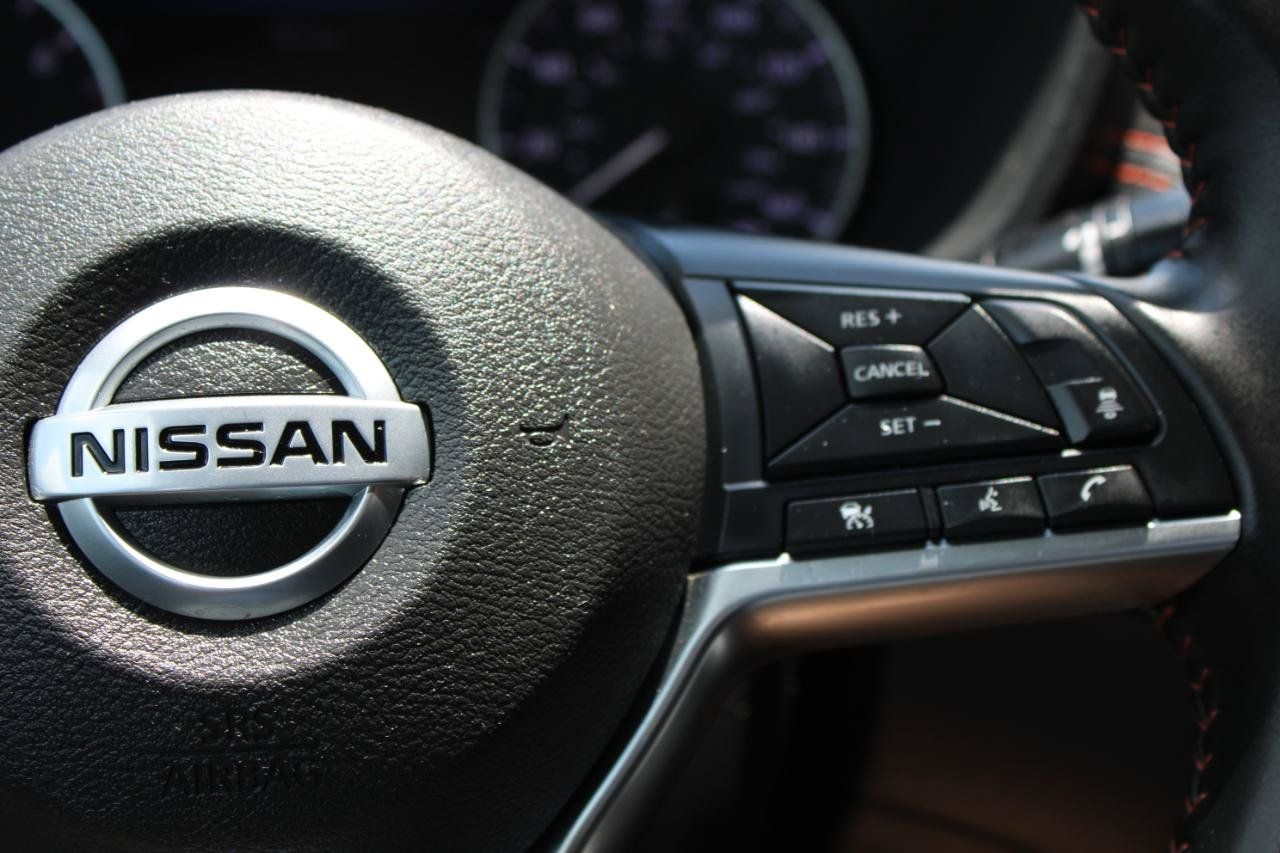 Used 2023 Nissan Sentra SR FWD image 20