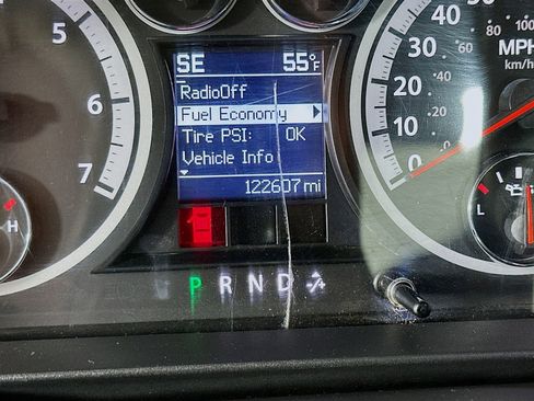 Used 2011 RAM 1500 Classic SLT AWD/4WD image 12