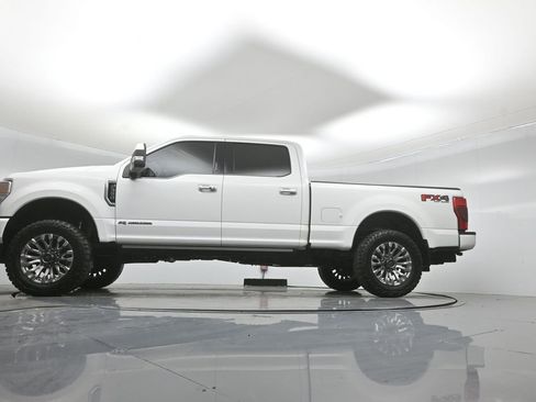 Used 2022 Ford F350 Limited w/ FX4 Off-Road Package AWD/4WD image 7