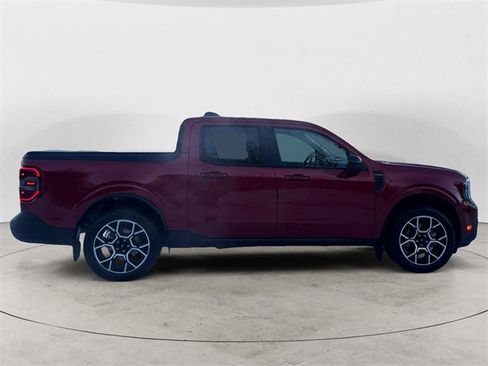 Used 2025 Ford Maverick Lariat w/ 4K Tow Package image 6