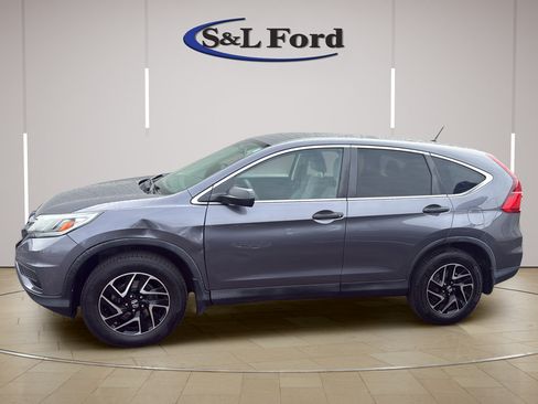 Used 2016 Honda CR-V SE image 3