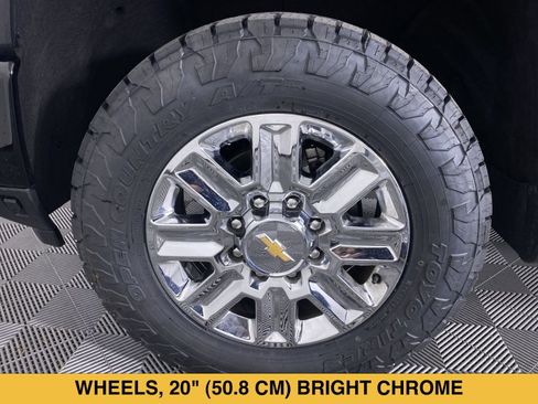 Certified 2024 Chevrolet Silverado 2500 High Country w/ High Country Premium Package AWD/4WD image 17